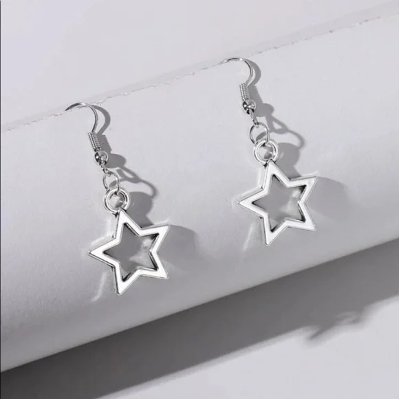 🛍️ Star charm drop earrings - Picture 2 of 3